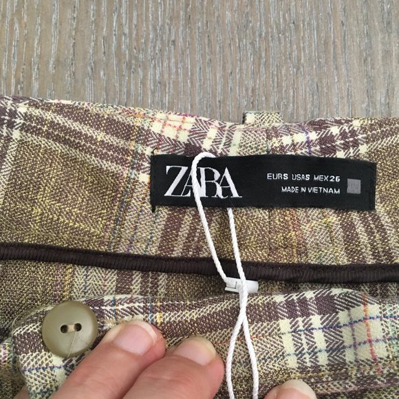 Zara Pants - Picture 3 of 3